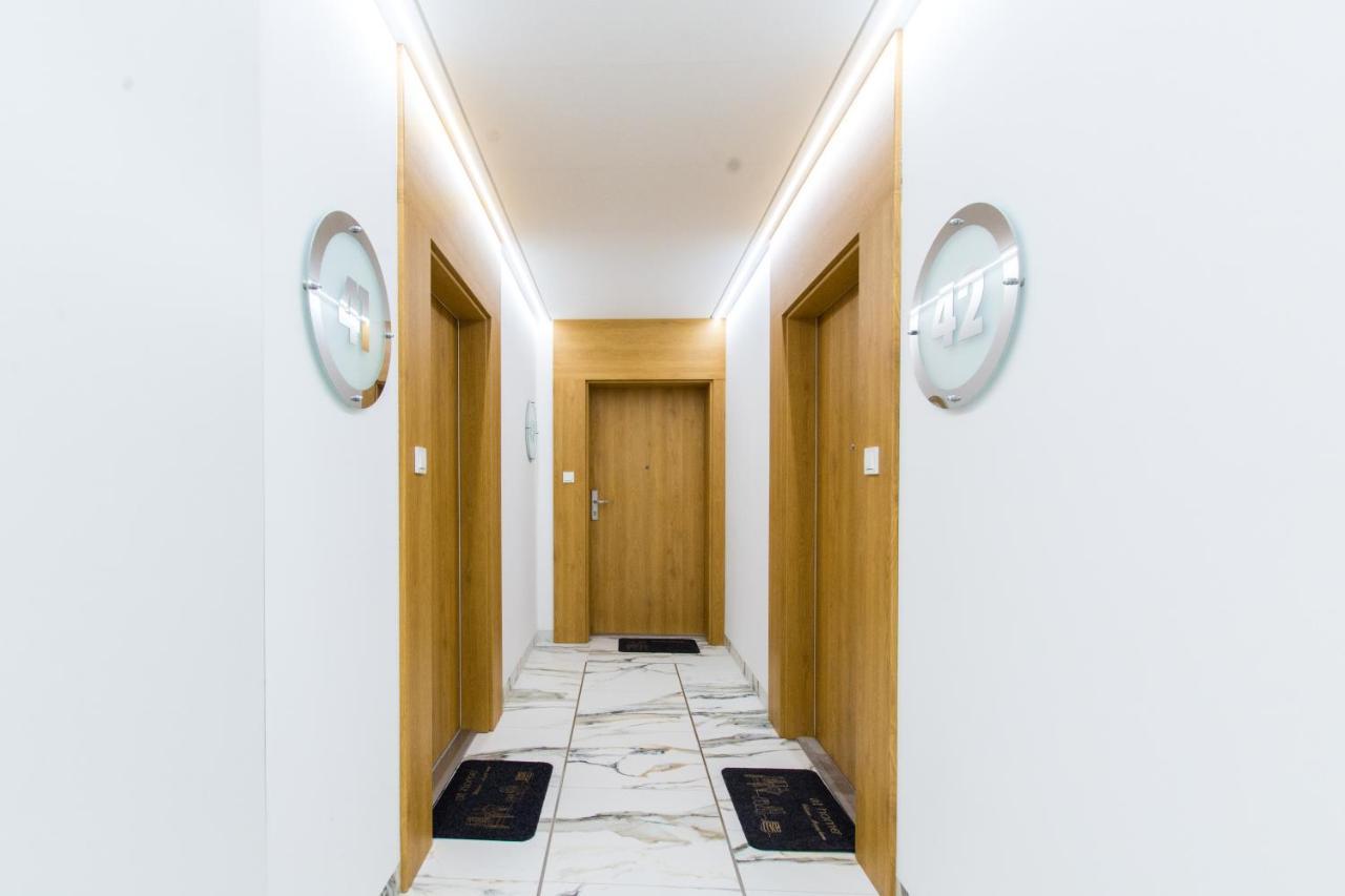 Baltic Marina Residence Z Garazem Kołobrzeg Buitenkant foto